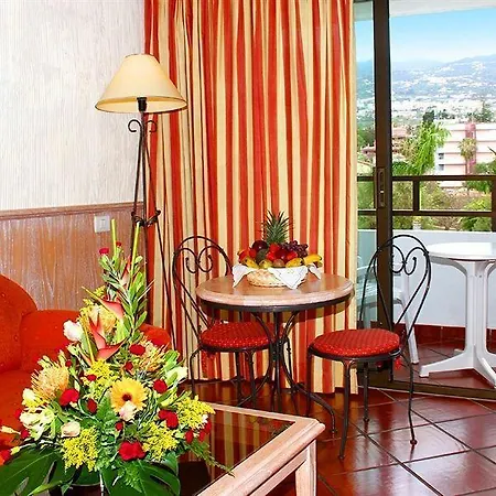 Masaru Aparthotel 3*