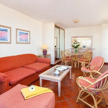 Aparthotel Masaru 3*