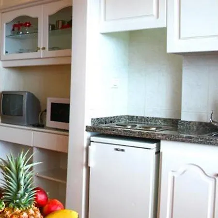 מלון דירות Masaru