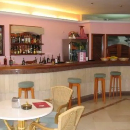 玛萨罗公寓酒店 拉克鲁斯